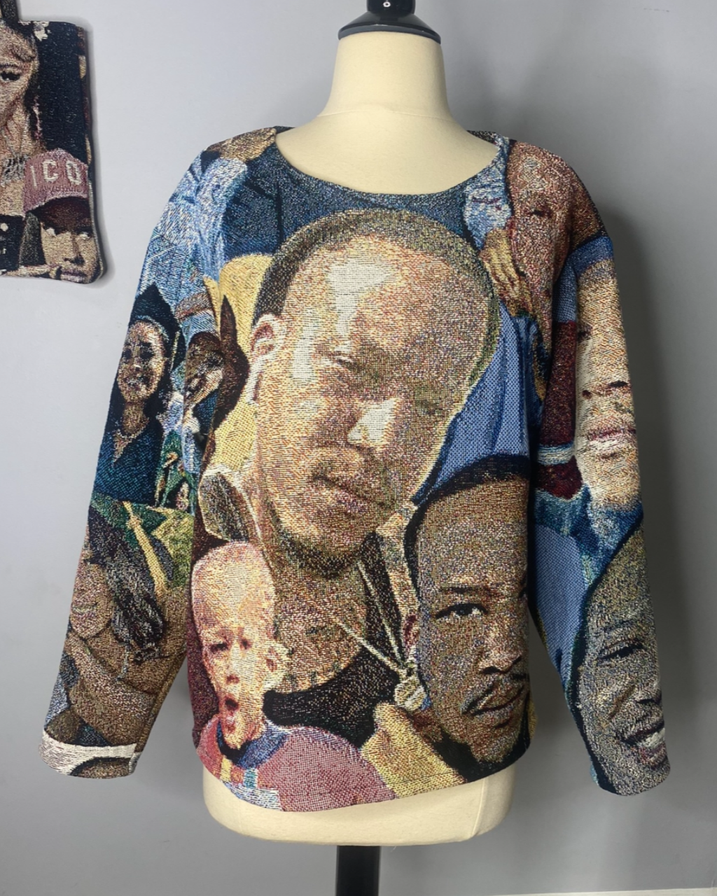 Tapestry Crewneck
